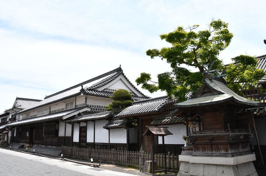 国の重要文化財に指定されている旧矢掛本陣石井家住宅